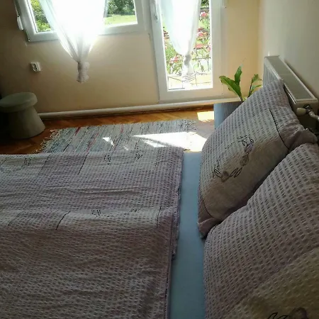 Gyongyi Apartman