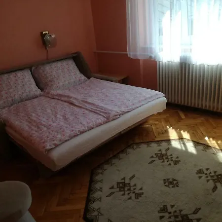 Gyongyi Apartman